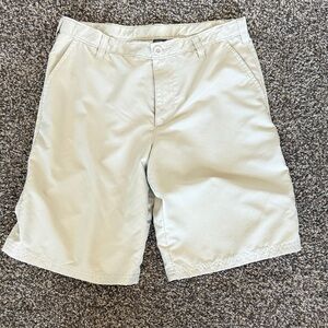 Champion Men's Flat-Front Shorts in Light Beige